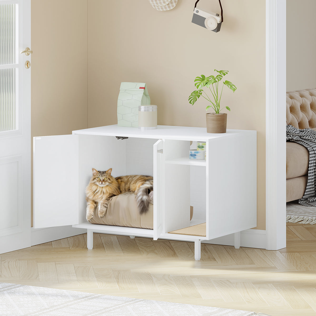 joyunite Cat Litter Box Enclosure, Hidden Litter Box Furniture with Scratching Mat, Wooden Pet House Side End Table, Tall Legs, Double Doors, 80 x 50 x 61 cm, White CB01513W